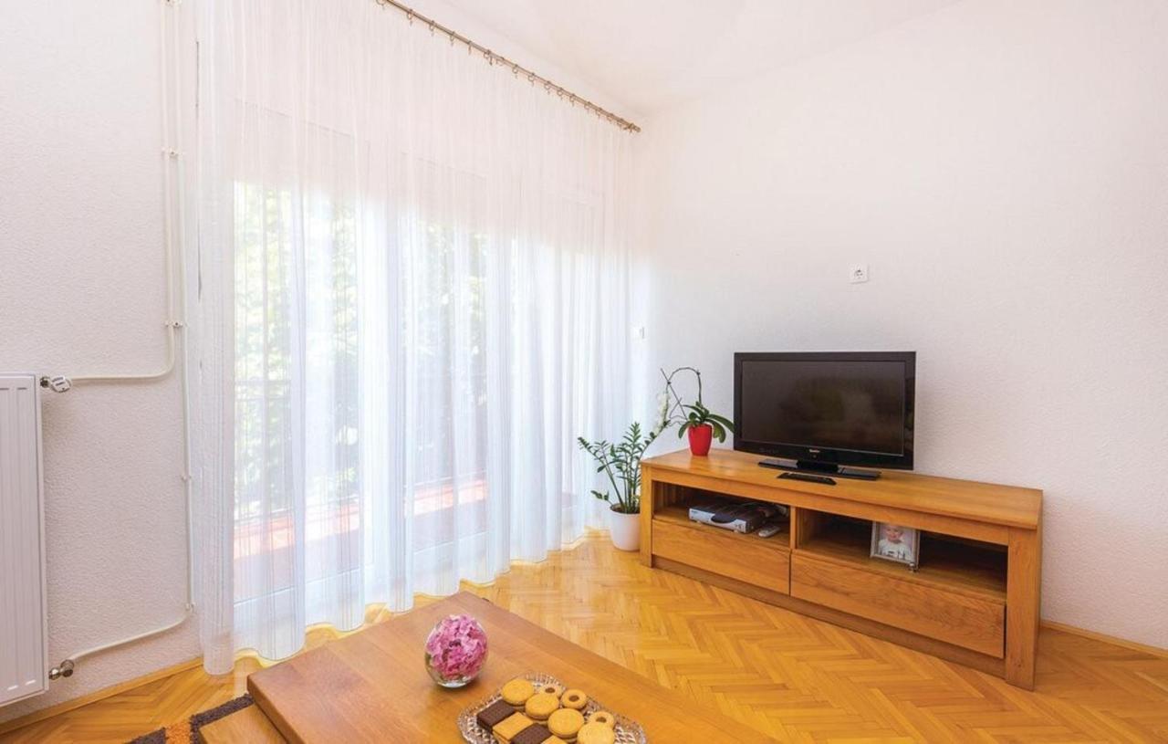 Big White Apartment Novi Vinodolski Kültér fotó